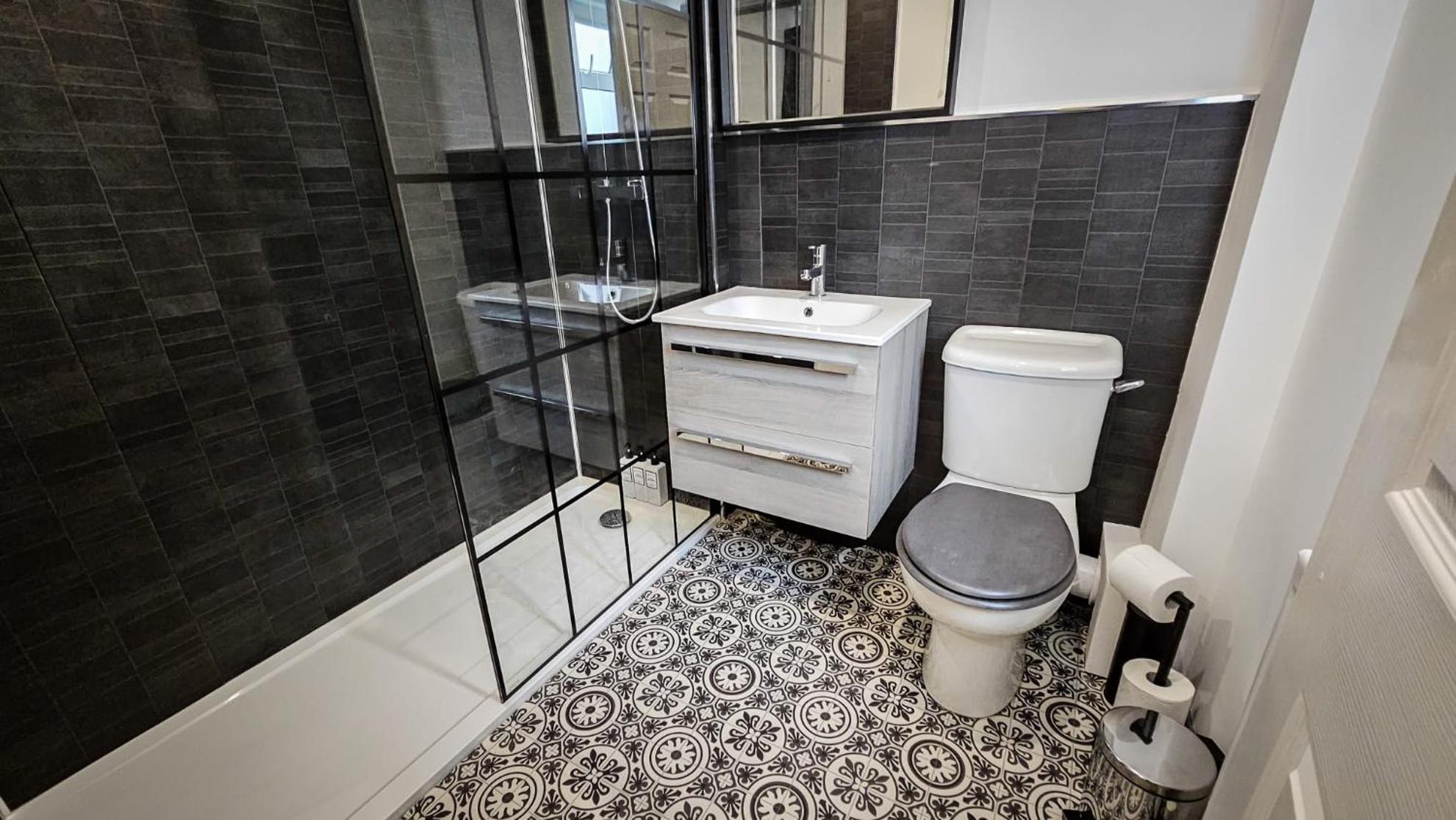 Modern City Centre Apartment Belfast Eksteriør billede